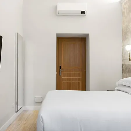 Gh Trevi Fountain Guest house Rome